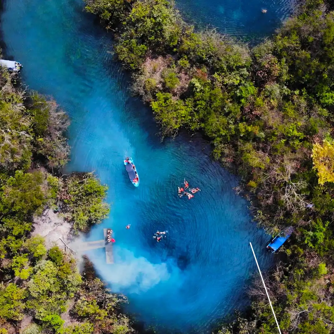 Tour en Flores y Tikal